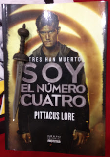 Portada del libro Soy el número cuatro, de Pittacus Lore