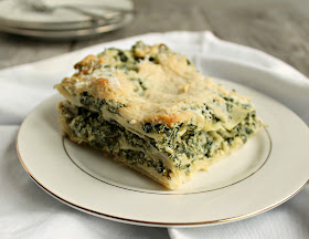 Light Spinach Lasagna with Cauliflower Sauce