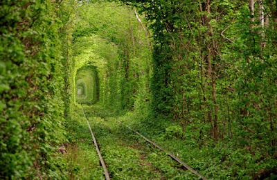 Tunnel Of Love Di Ukraina