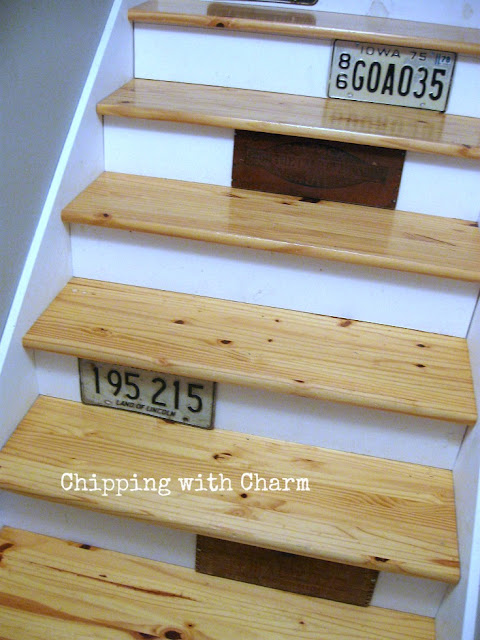 Chipping with Charm: Up the Stairs...www.chippingwithcharm.blogspot.com