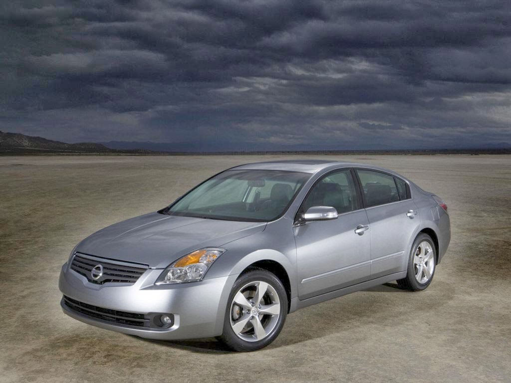 http://www.crazywallpapers.in/2014/03/nissan-altima-best-amazing-wallpapers.html