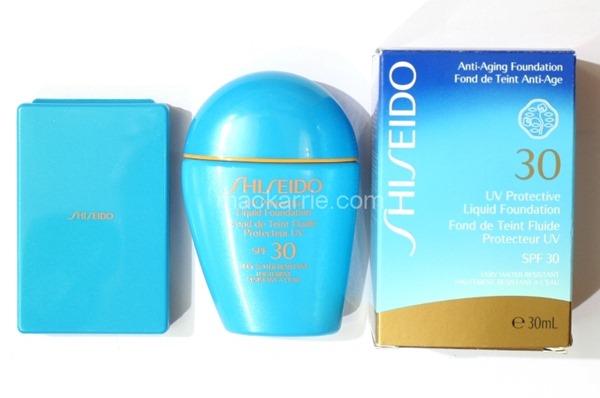 c_UVProtectiveLiquidFoundationSPF30MediumIvory