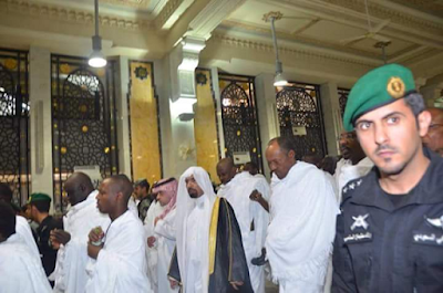 President getting the security service during hajj