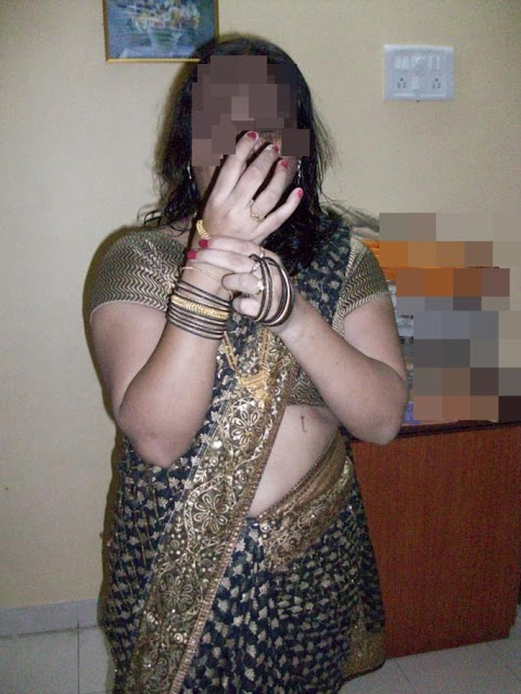 sexy desi bhabhi gaand