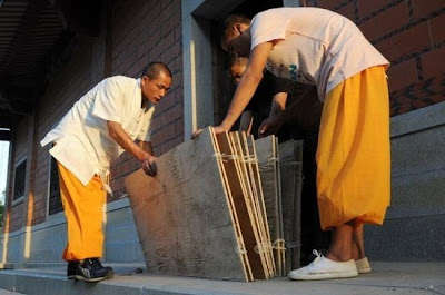 shaolin monks