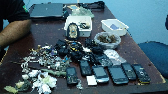 Agentes encontram drogas e celulares na Penitenciária Mista de Parnaíba