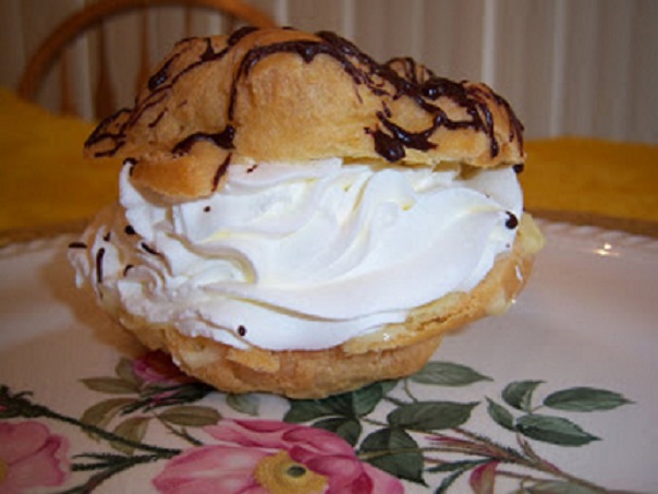 cream puffs filled with whipped cream