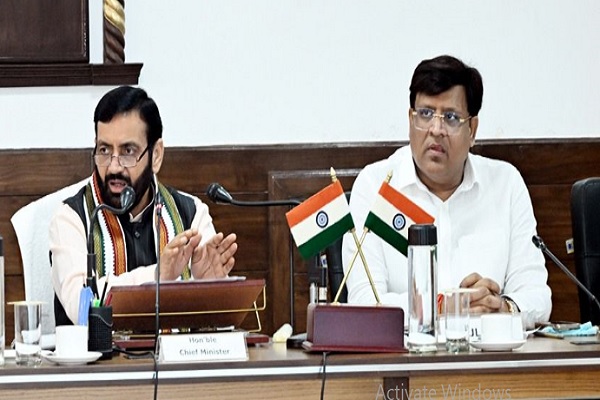 CM-Naib Saini-and-Minister-Vipul Goyal-gave-strict-instructions-to-the-officers