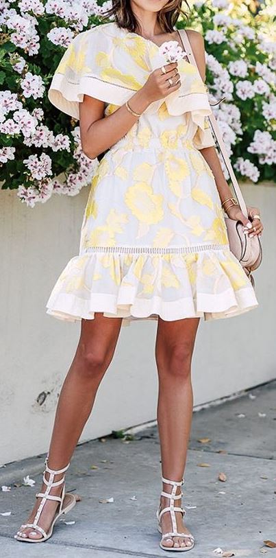 cute summer outfit idea: dress + heels
