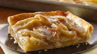 Yummy Apple Slab Pie