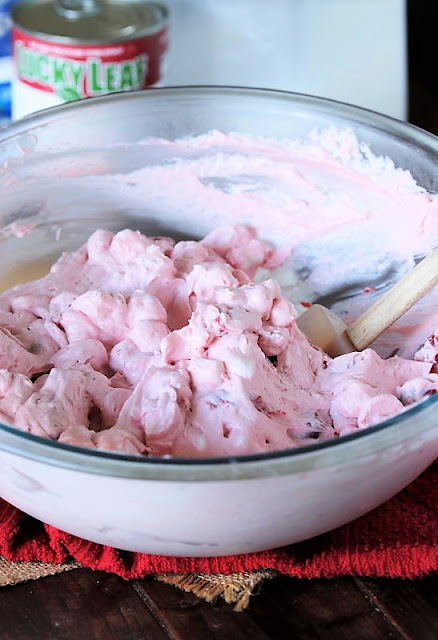 How to Make Cherry Cheesecake Fluff Image