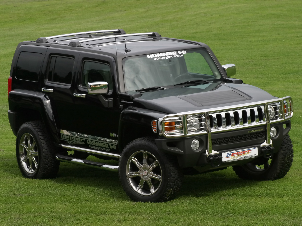 Tuning Hummer. por Hot Alice