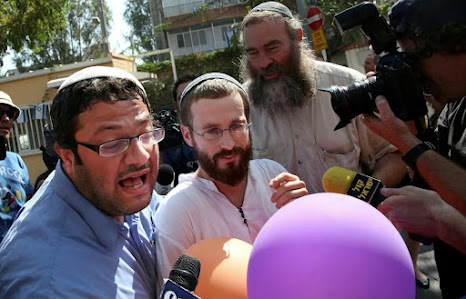 Chaim Pearlman with Itemer Ben Gvier in 2010