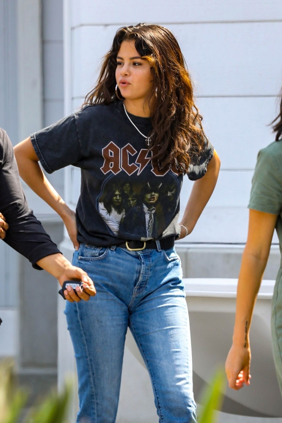 Selena Gomez high street fashion photo