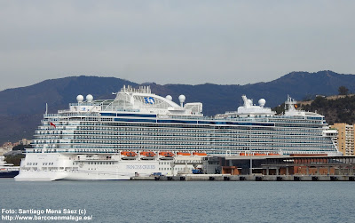 Crucero Sky Princess atracado en Málaga