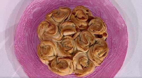 Torta di rose sfogliate ricetta Daniele Persegani