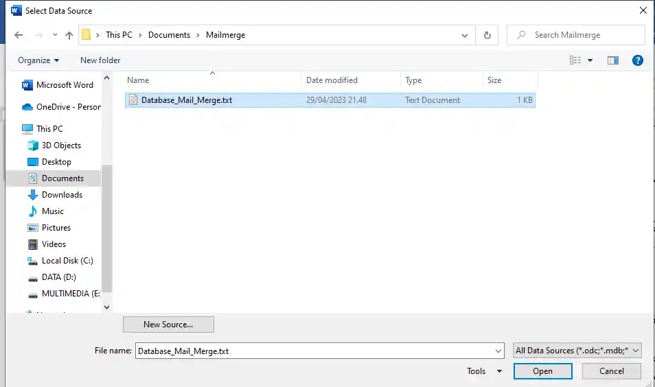 Membuat Database Mail Merge Menggunakan Notepad