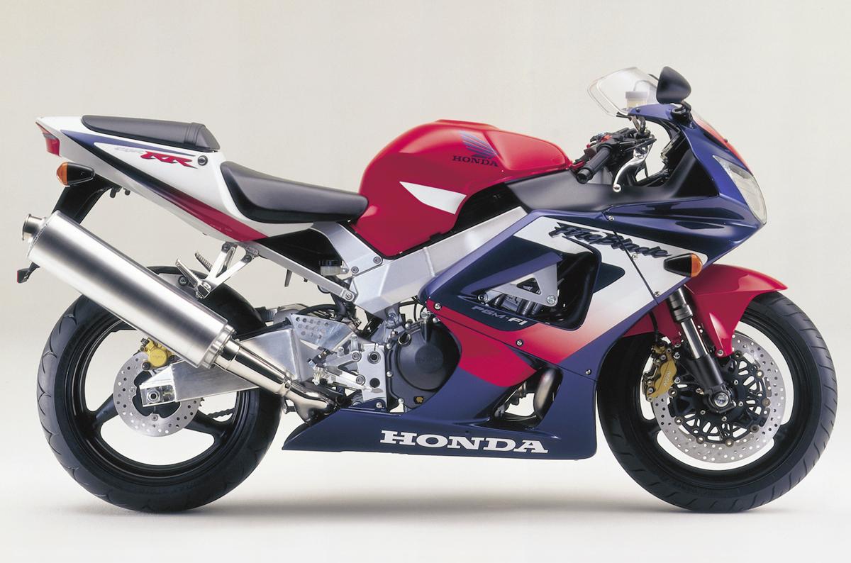 AUTOentusiastas  HONDA FIREBLADE  UMA HIST  RIA DE 20 ANOS