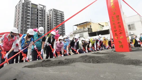 ▲第一條彰北地區東西向快速道路，大埔截水溝堤岸道路拓寬工程於今天在建國科技大學前舉辦開工動土典禮。（圖／記者林明佑翻攝）