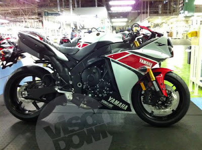 Yamaha R1 2012