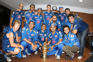 MI-support-staff-celebrates-MI-Win-IPL-2013