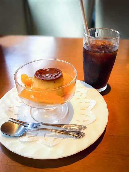 江戸川区小岩の老舗洋食レストラン『三味』プリンとアイスコーヒー