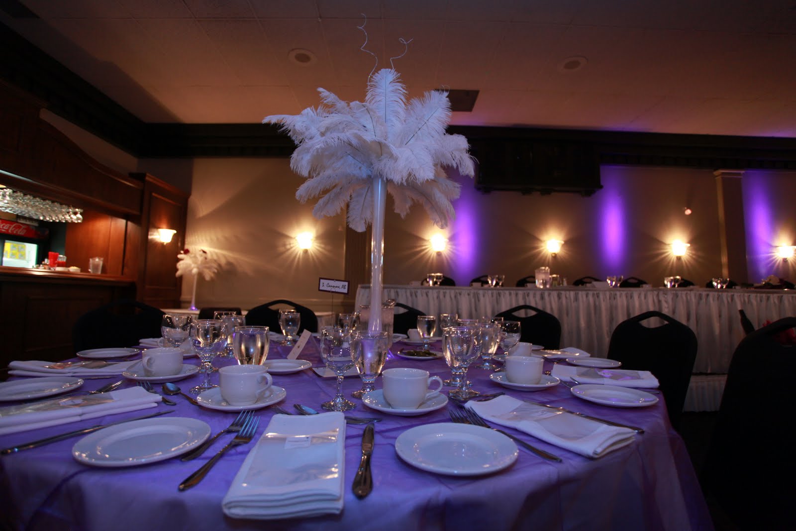 feather centerpieces for