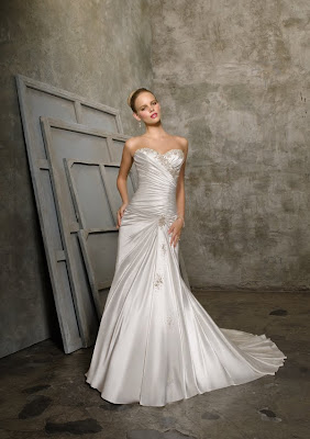 Trendy Informal Wedding Gowns 2010/2011