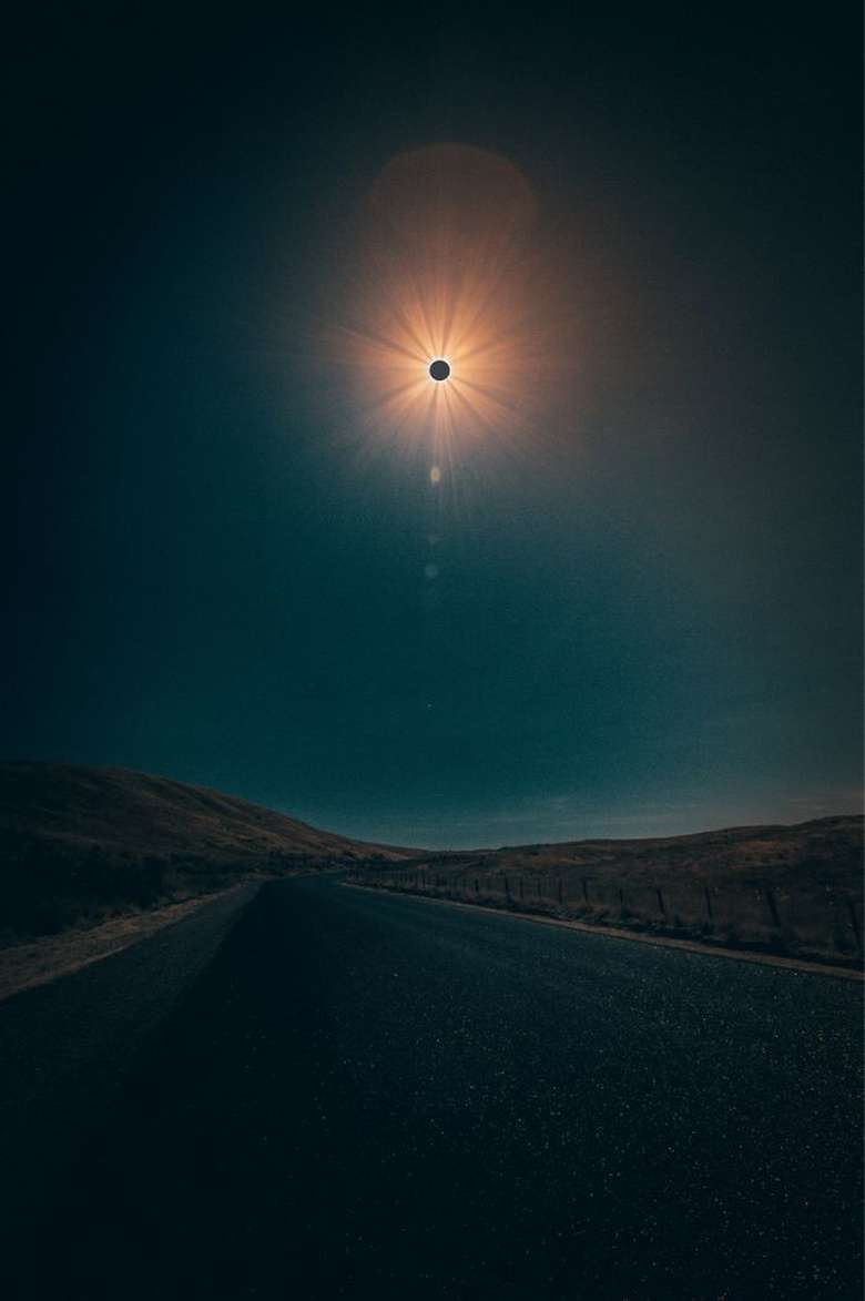 Kumpulan Foto Foto Keren Gerhana Matahari Kompas