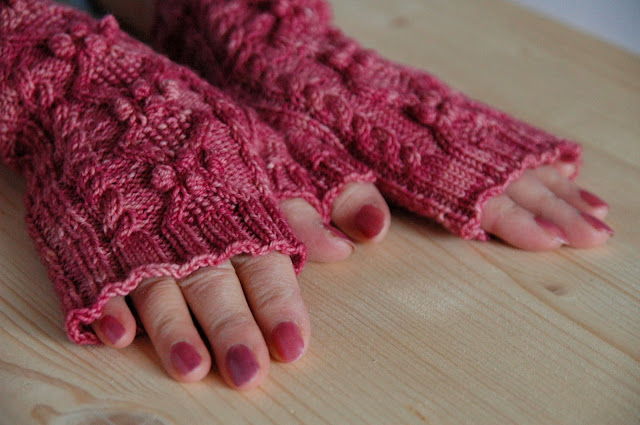 Queen Street fingerless gloves in Hazel Knits