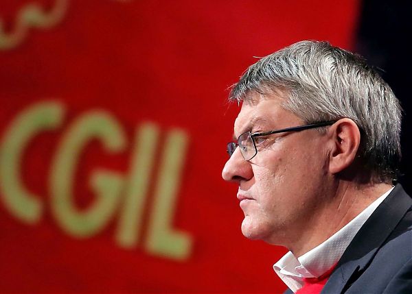 Cgil: Maurizio Landini eletto nuovo segretario generale