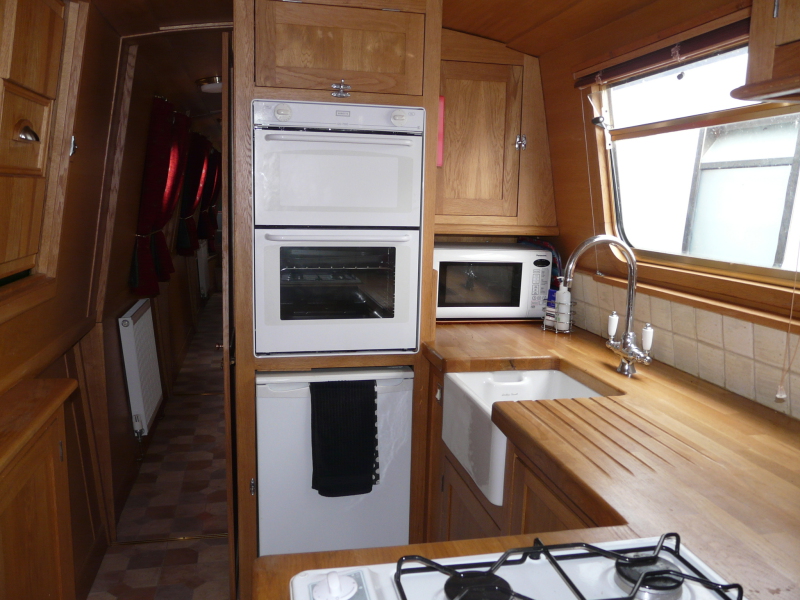 free to venture..: narrow-boat interior and exterior ideas
