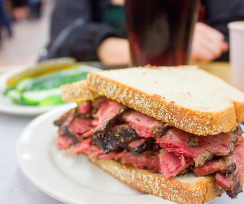 5 Must-Have Dishes in NYC