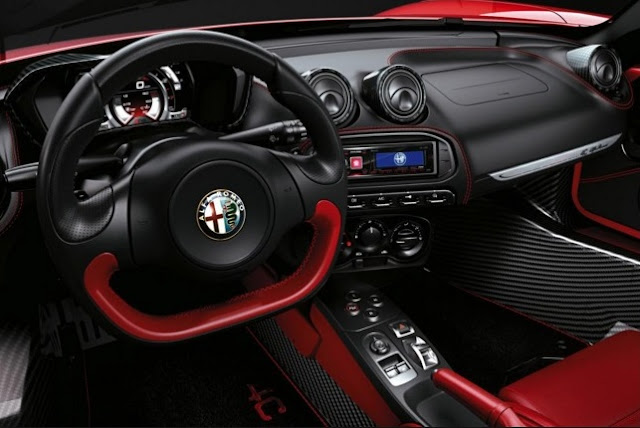Harga Mobil Alfa Romeo 4C Tahun Ini Lengkap Dengan Spesifikasi Mempunyai Bobot Yang Ringan