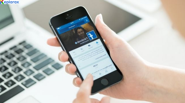 cara menghapus tombol bagikan di Facebook