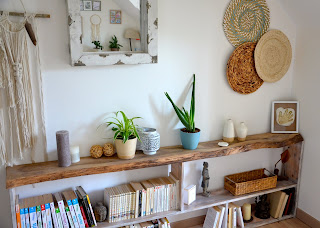 Console pin et bois brut