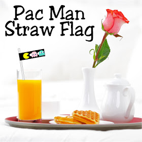 Dress up your straws with a fun party decoration perfect for your Arcade Video game party.  This free printable is an easy way to add a little bit of Pac Man fun.