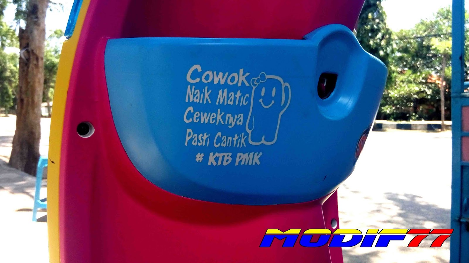 Modifikasi Scoopy Thai Look Lover Chik PMKS MODIF 77