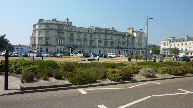 Book the Carlton Hotel in Great Yarmouth