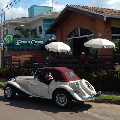 O restaurante Green Camp, na Praça da Lagoa dos Pássaros em Artur Nogueira, ficou lotado de amigos do MP Lafer.