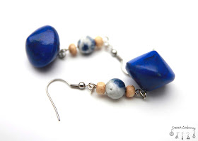 Boucles d'oreilles en pâte polymère restes bleu toupie Stenna Création