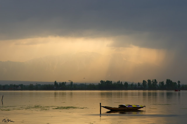 Shikara Kashmir Travel Landscape Photography