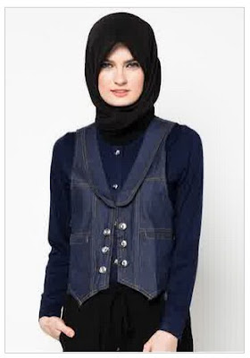 Model Baju Muslim Jeans Modis dan Trendy Untuk Wanita