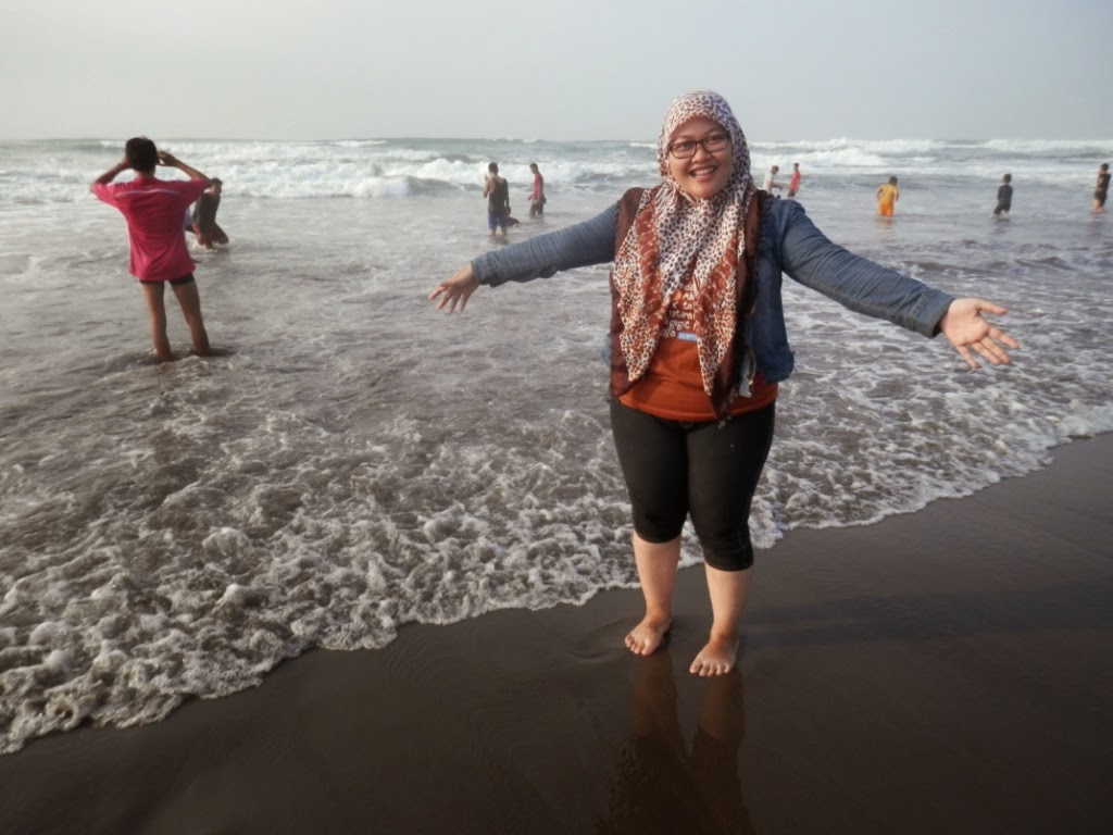 Pantai Parangtritis  Dhika Latifiani