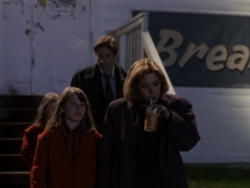 The X-Files, 1x10