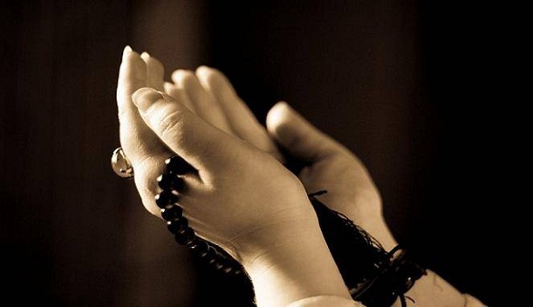  Wajib Tahu: Ucapkan Doa Ini Maka Pahala Sedekah Menjadi Kekal