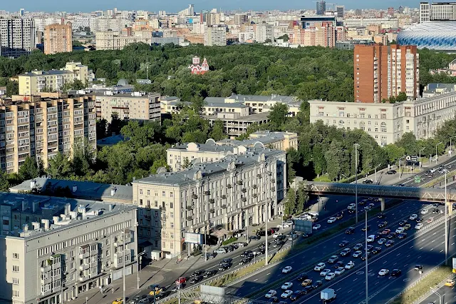 Ленинградский проспект, вид из бизнес-центра SkyLight, улица Степана Супруна, улица Пилота Нестерова