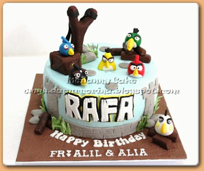 kue ulang tahun angry birds