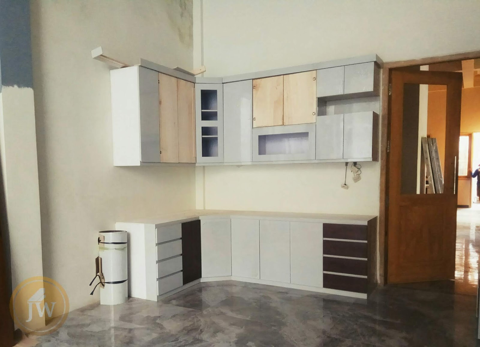 Modern Luxury Kitchen  Set  Proyek Rumah Bupati Lamongan 
