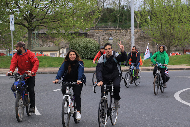 marcha contra el gasto militar